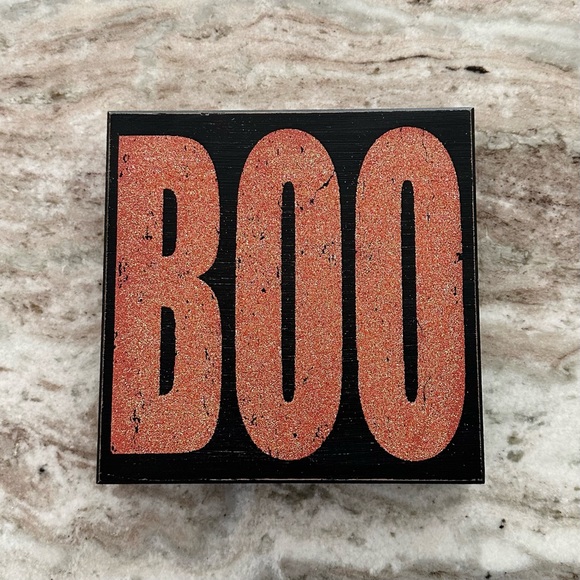 Halloween Other - Boo Wood Halloween Sign - Black and Orange Glitter Plaque
